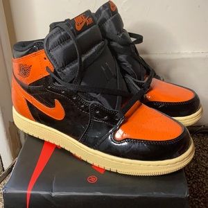 Retro Jordan 1 High Shattered